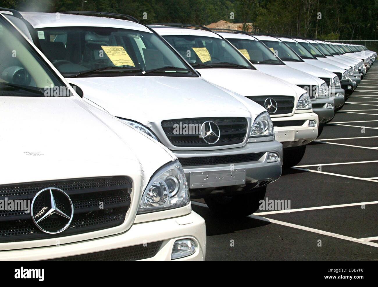 MERCEDES CLASSE M suche-mercedes-benz-ml-w164-350-cdi-weiss Used - the  parking