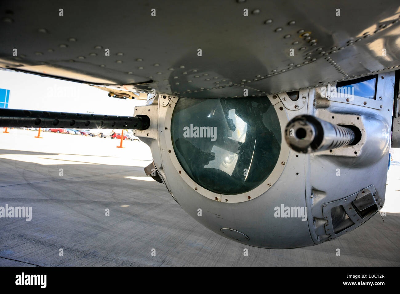 Boeing B17G Flying Fortress Under-belly Sperry Ball Turret With Two ...