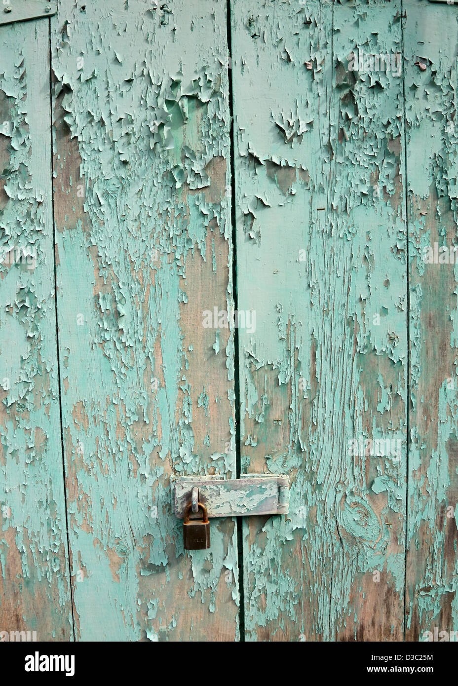 TURQUOISE PEELING PAINT ON WOOD BACKGROUND Stock Photo - Alamy