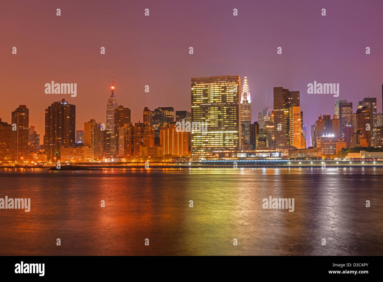 Mid Town Manhattan Skyline, New York City At Dusk Stock Photo