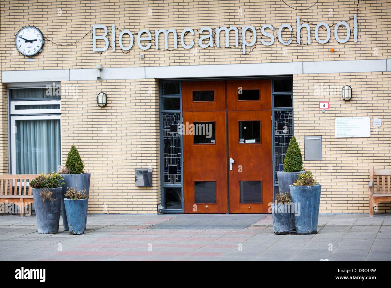 The Bloemcamschool, primary school of Princess Amalia (2003), Princess  Alexia (2005) and Princess Ariane (2007), is pictured in in Wassenaar, The  Netherlands, 09 February 2013. Photo: Patrick van Katwijk / NETHERLANDS OUT  Stock Photo - Alamy