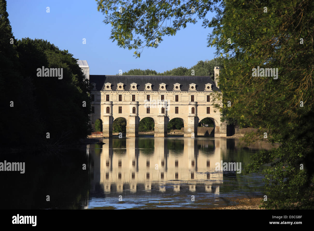 France, Loire Valley, Indre- Et- Loire, Chenonceaux, Chateau De Chenonceau Spanning Cher River, Parkland. Stock Photo