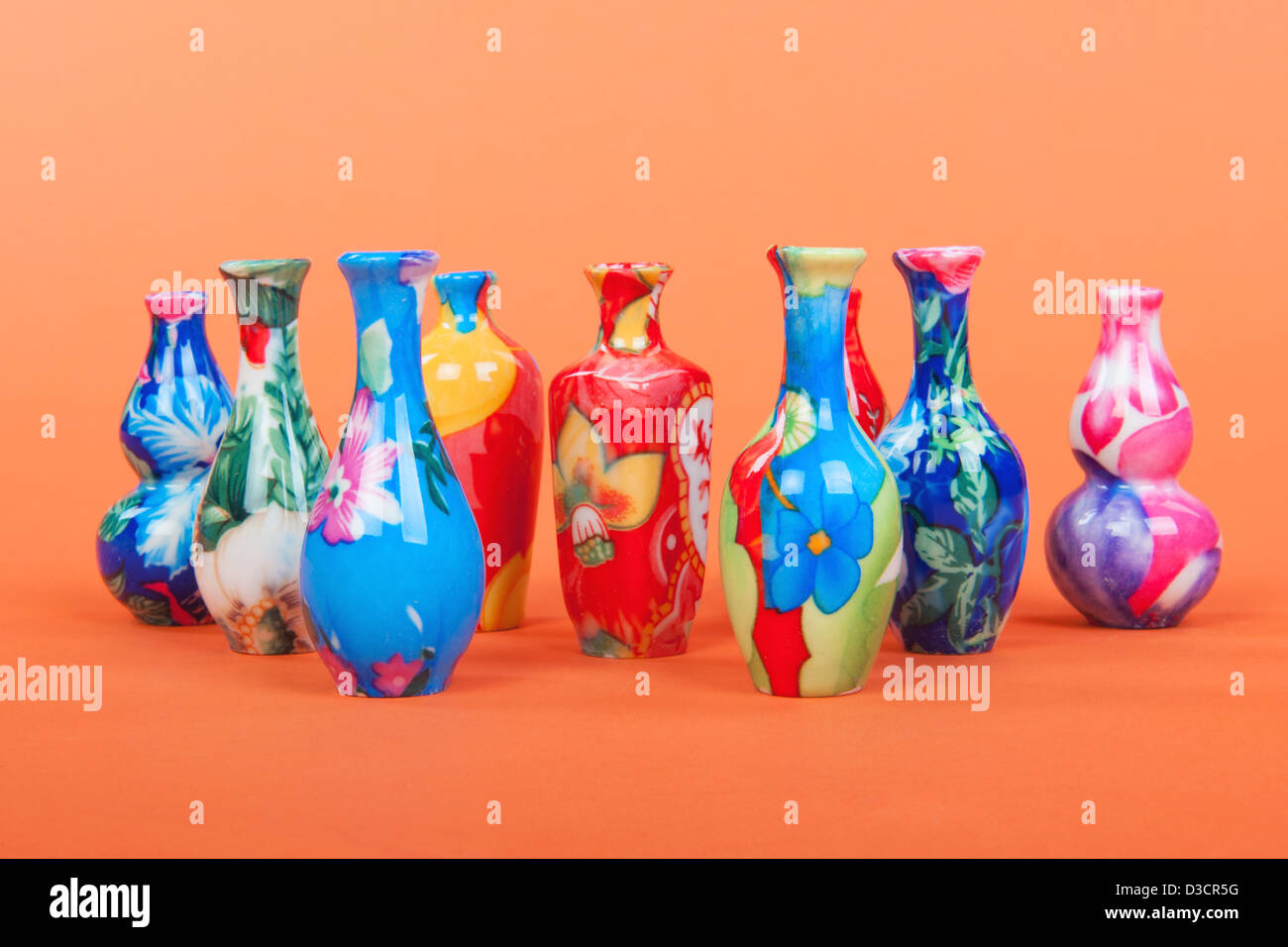Chinese vases hires stock photography and images Alamy
