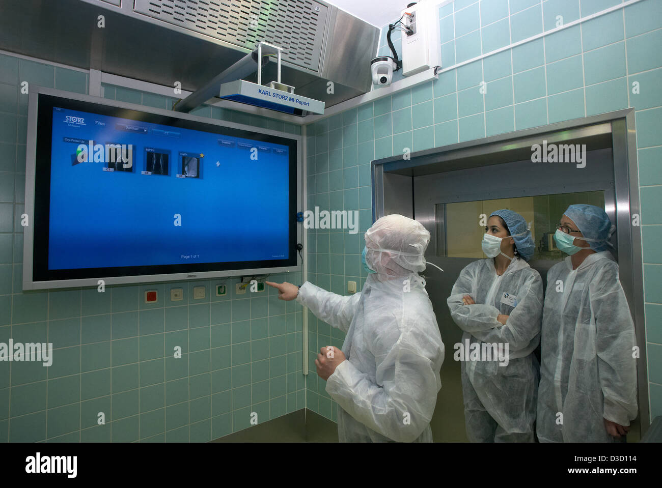 Berlin, Germany, demonstration of the MI reports in an operating room Stock Photo