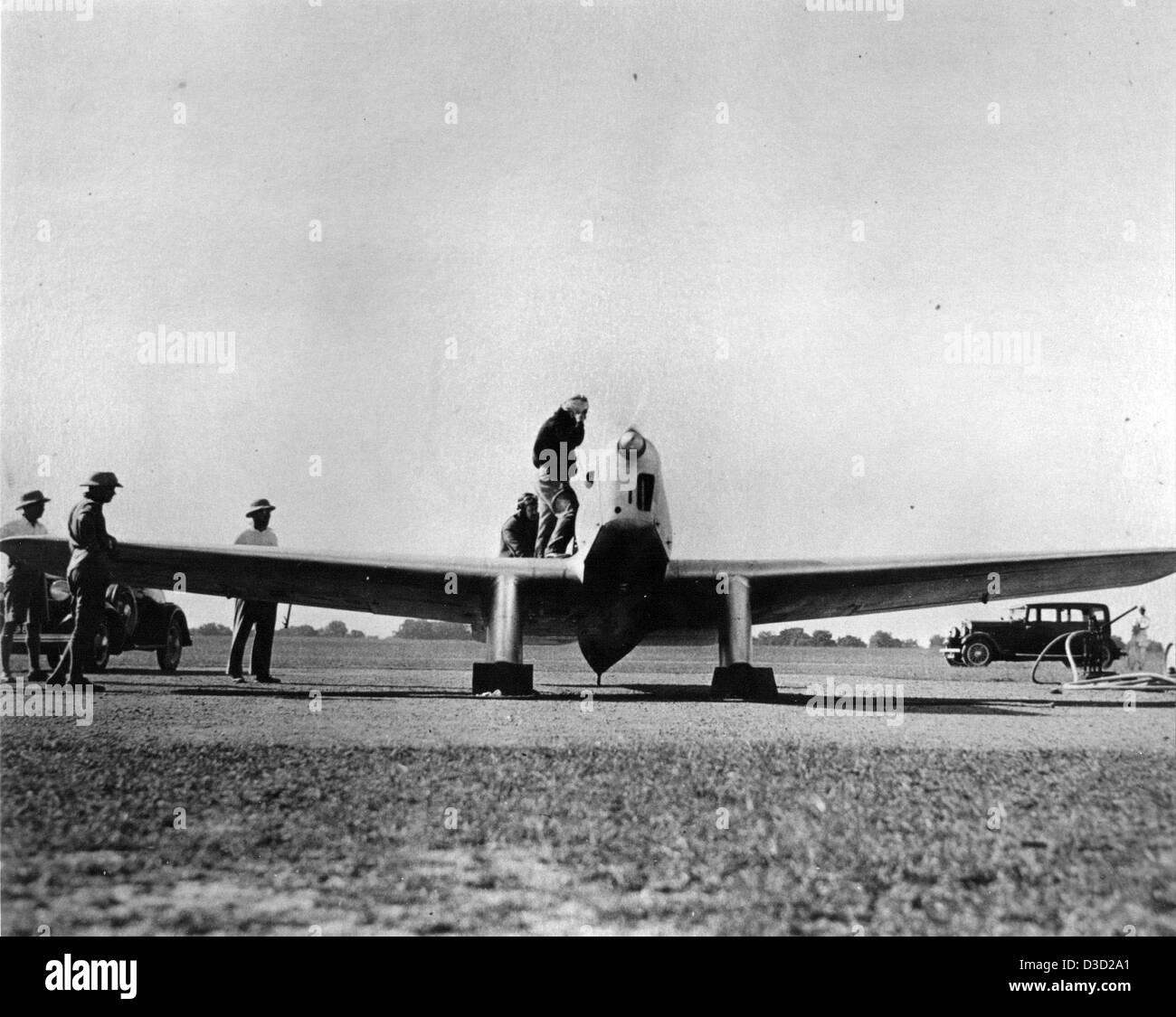 Different types military aircraft Black and White Stock Photos & Images ...