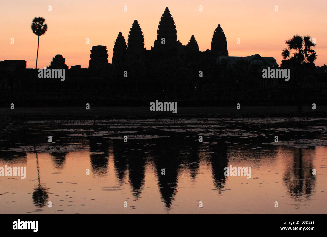 Angkor Wat Sunrise Hi res Stock Photography And Images Alamy angkor-wat-sunrise-hi-res-stock-photography-and-images-alamy