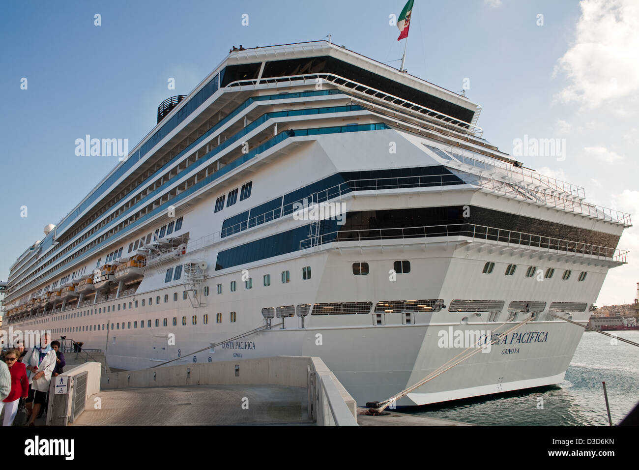 Valletta Malta The Cruise Ship Costa Pacifica In Port Stock Photo Alamy Valletta Malta The Cruise Ship Costa Pacifica In Port Stock Photo Alamy
