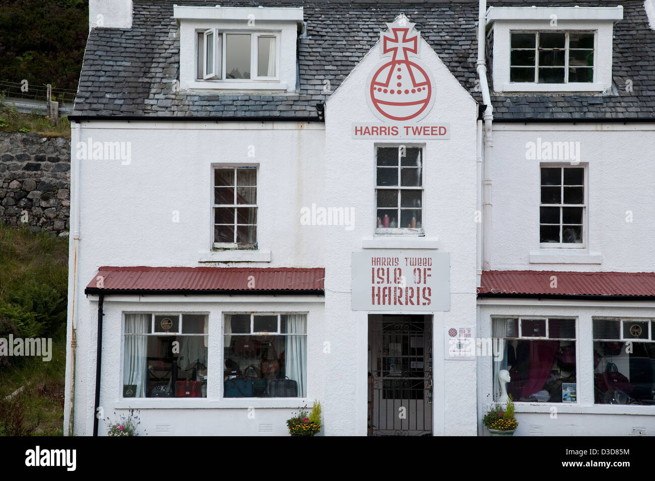 Harris tweed shop hi-res stock photography and images - Alamy