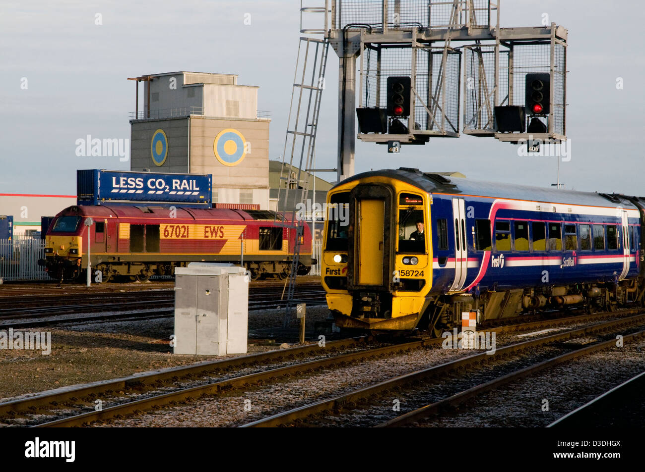 class 158,diesel multiple unit,dmu,158724,class 67 diesel electric