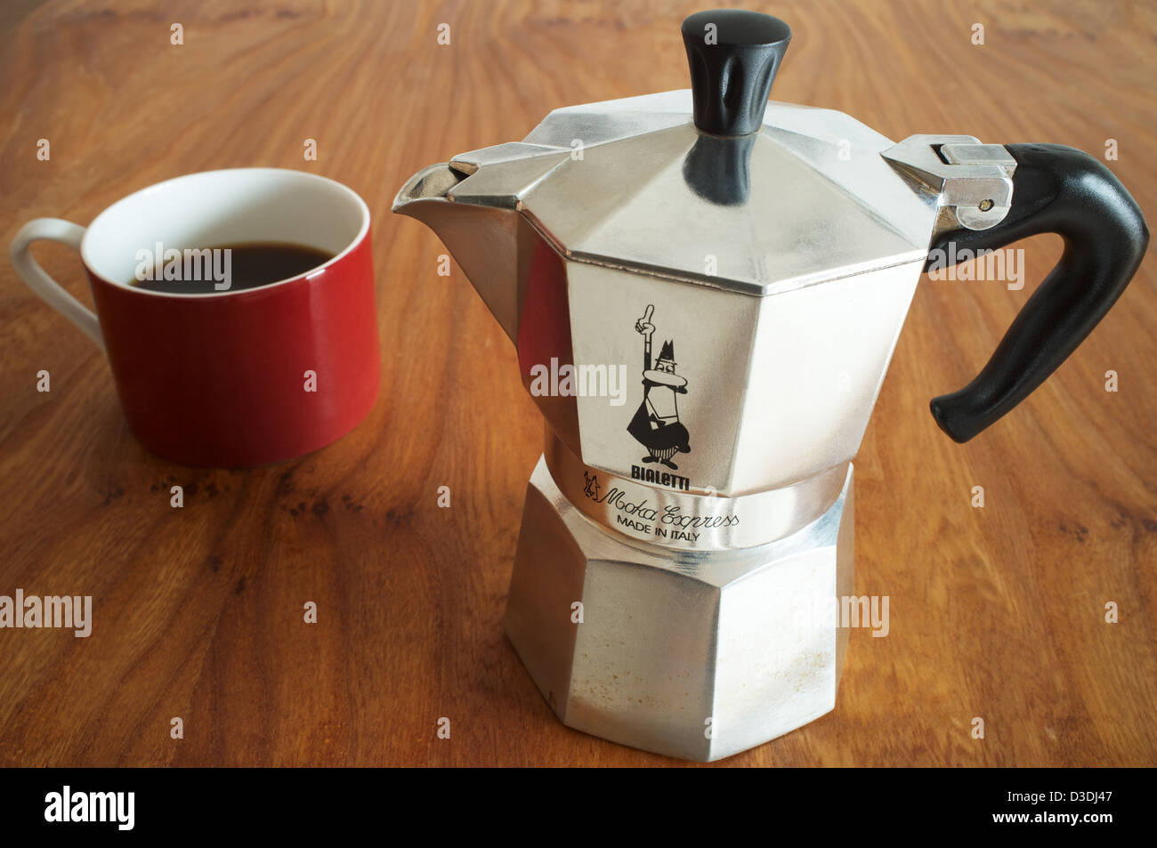 Italian coffee pot hires stock photography and images Alamy