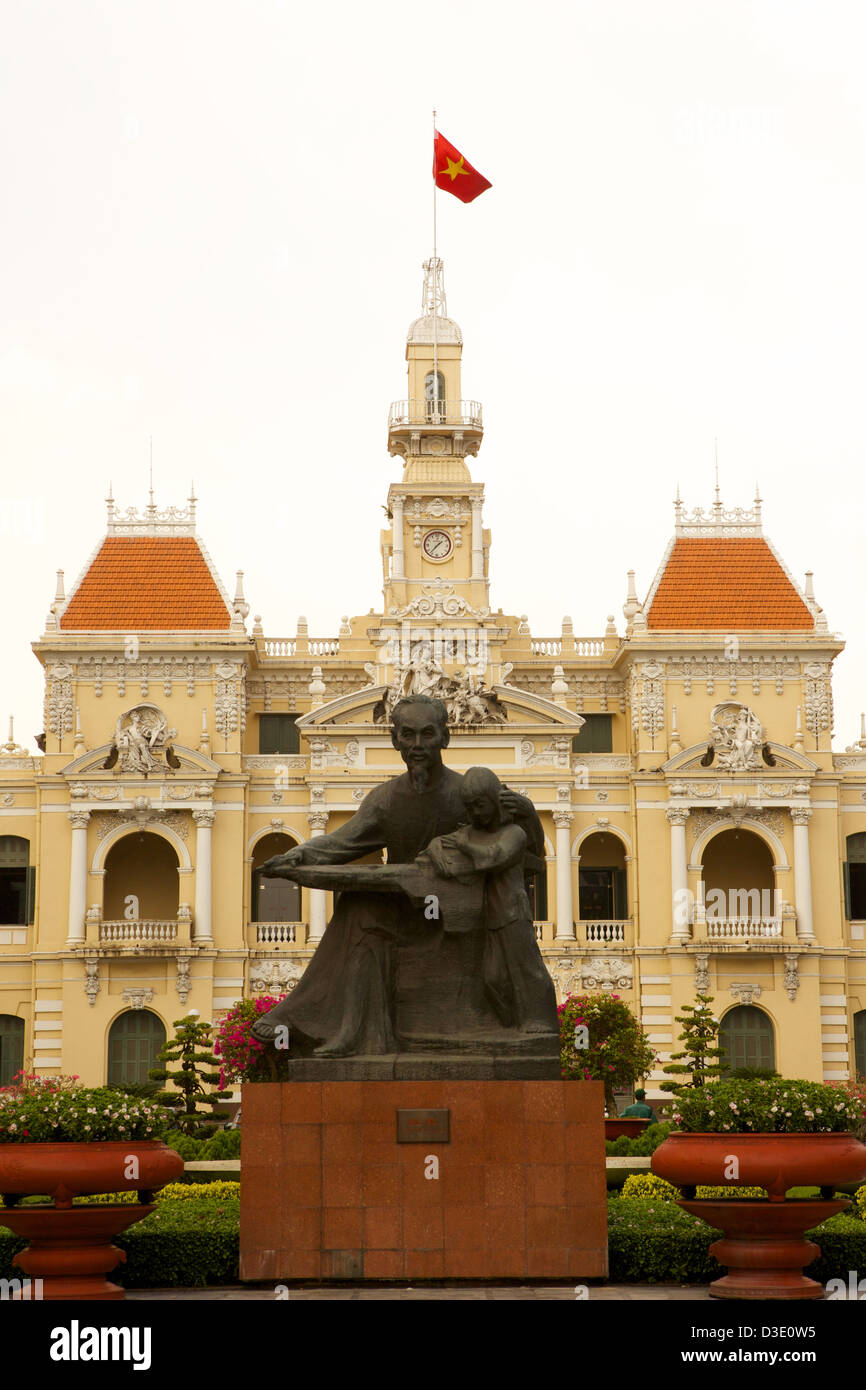 Ho Chi Minh Statue in front of Ho Chi Minh City Hall in Ho Chi Minh Stock Photo