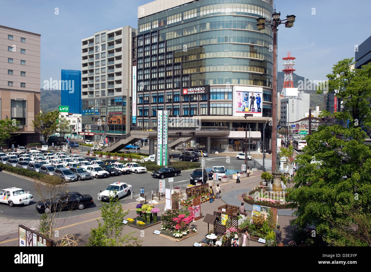 Central station plaza hi-res stock photography and images - Alamy