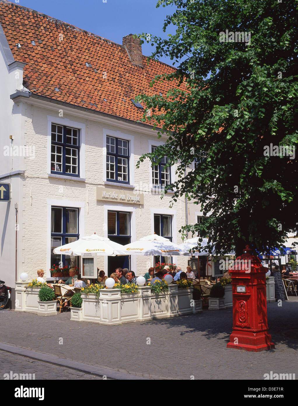 Marieke van Brugghe Brasserie restaurant, Mariastraat, Bruges, West Flanders, Kingdom of Belgium Stock Photo