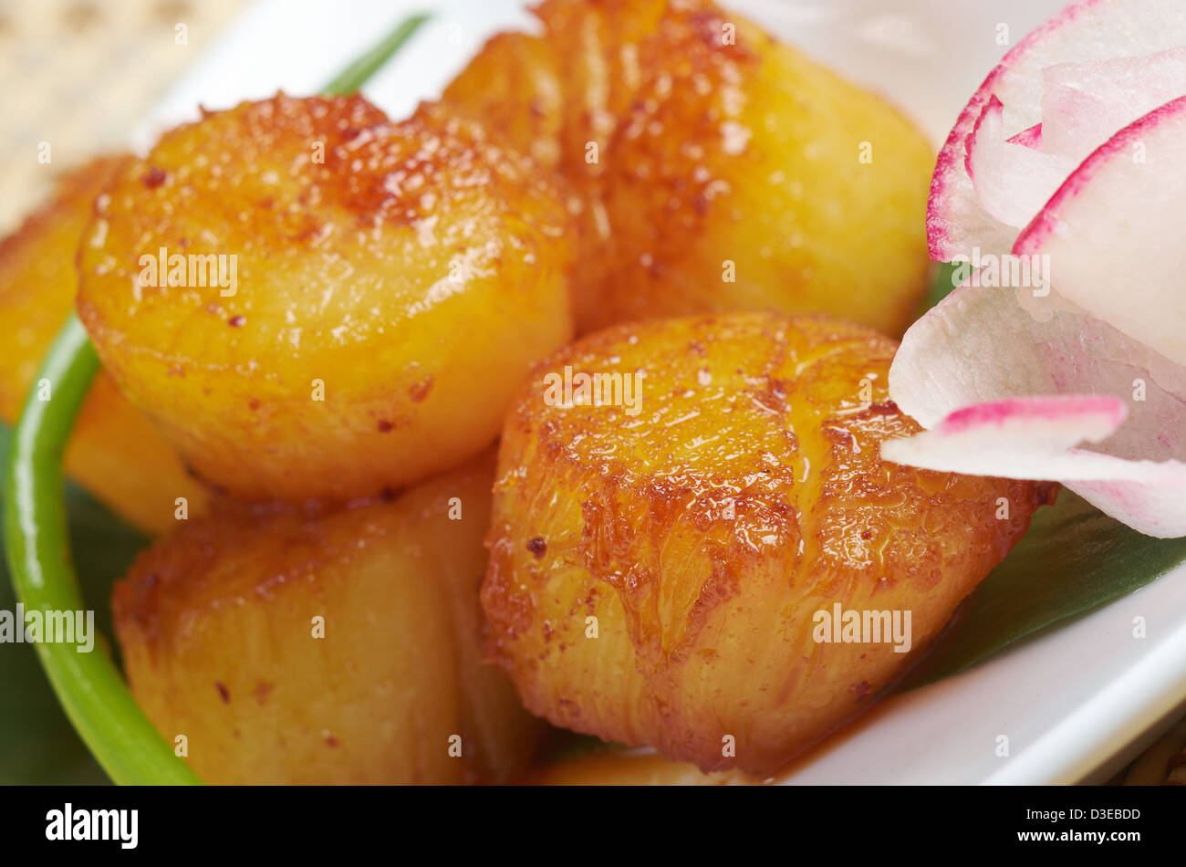 Baked scallops. traditional japanese food Stock Photo Alamy