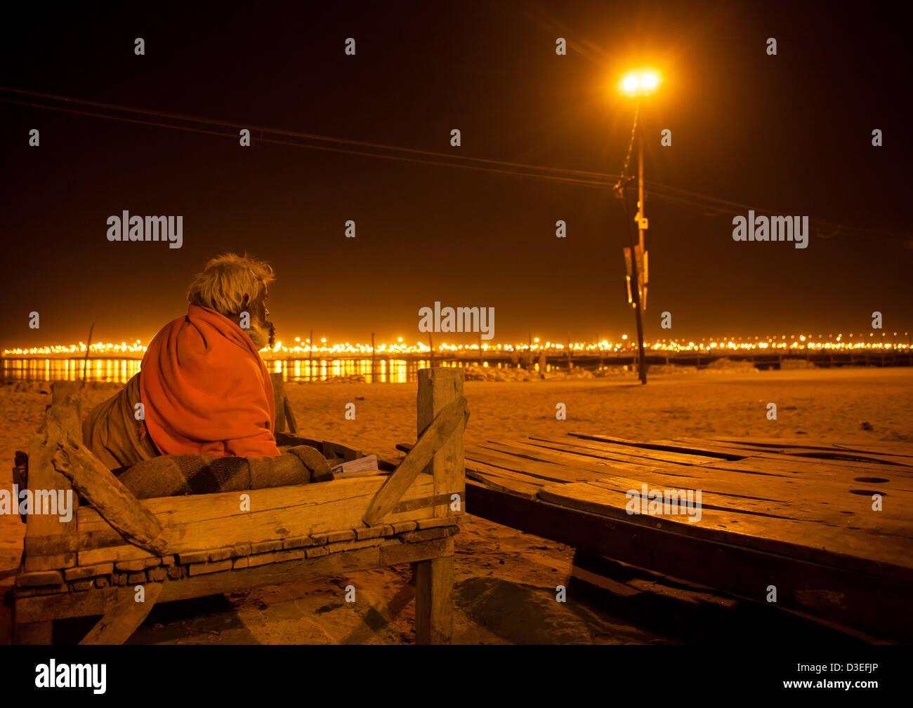 Man old sleeping bed night hi-res stock photography and images - Alamy