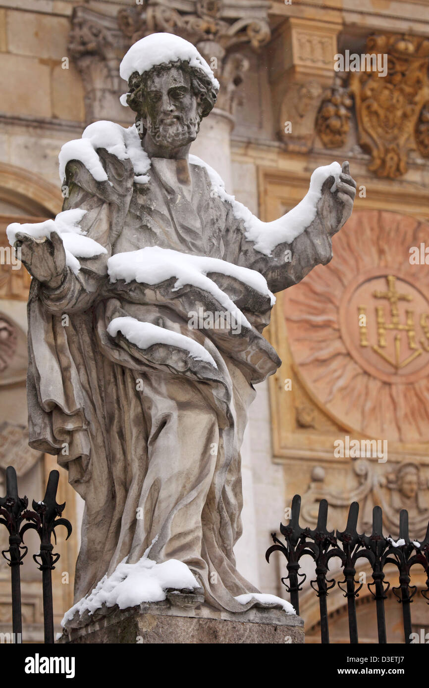 Snow lies on a statue of one of the 12 disciples at the Ss Peter and Paul's Chruch in Krakow, Poland. Stock Photo
