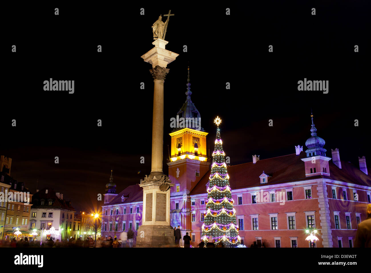 Old column night hi-res stock photography and images - Alamy