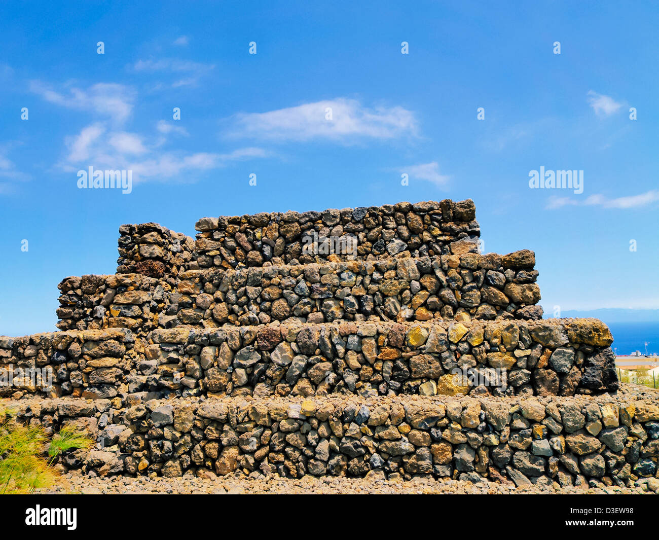 Spain Pyramids Guimar hi-res stock photography and images - Alamy