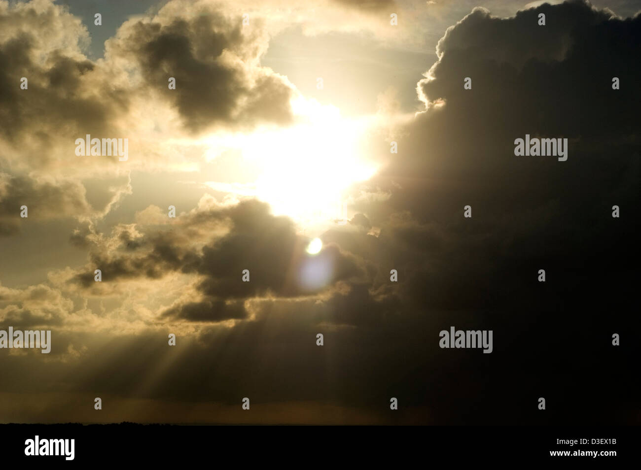 North sunrise hi-res stock photography and images - Alamy