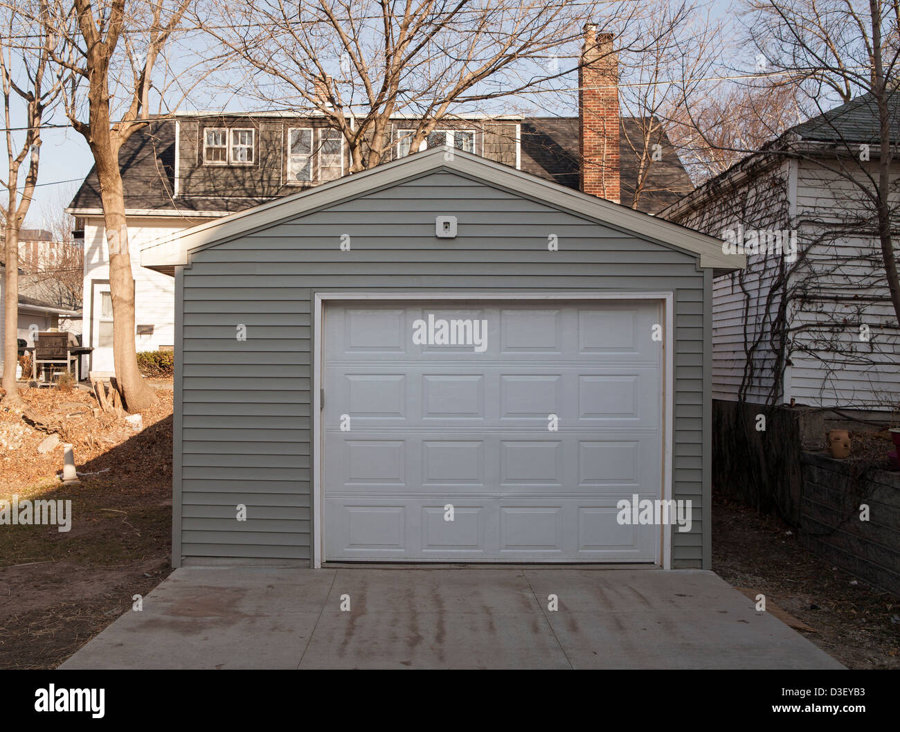 An Abandoned House Gets A Total Makeover For A New Homeowner Stock