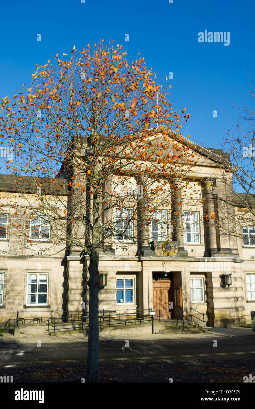 Harrogate Council Offices Stock Photo Alamy