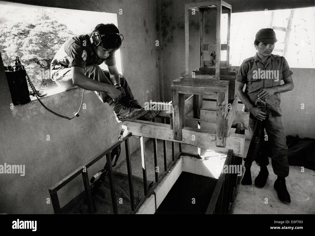 LISLIQUE VILLAGE, LA UNION, EL SALVADOR, FEB 1982. The army radio