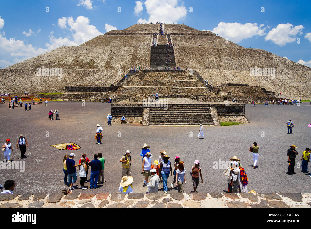 Pyramid of the Sun. Teotihuacan, Mexico Stock Photo - Alamy