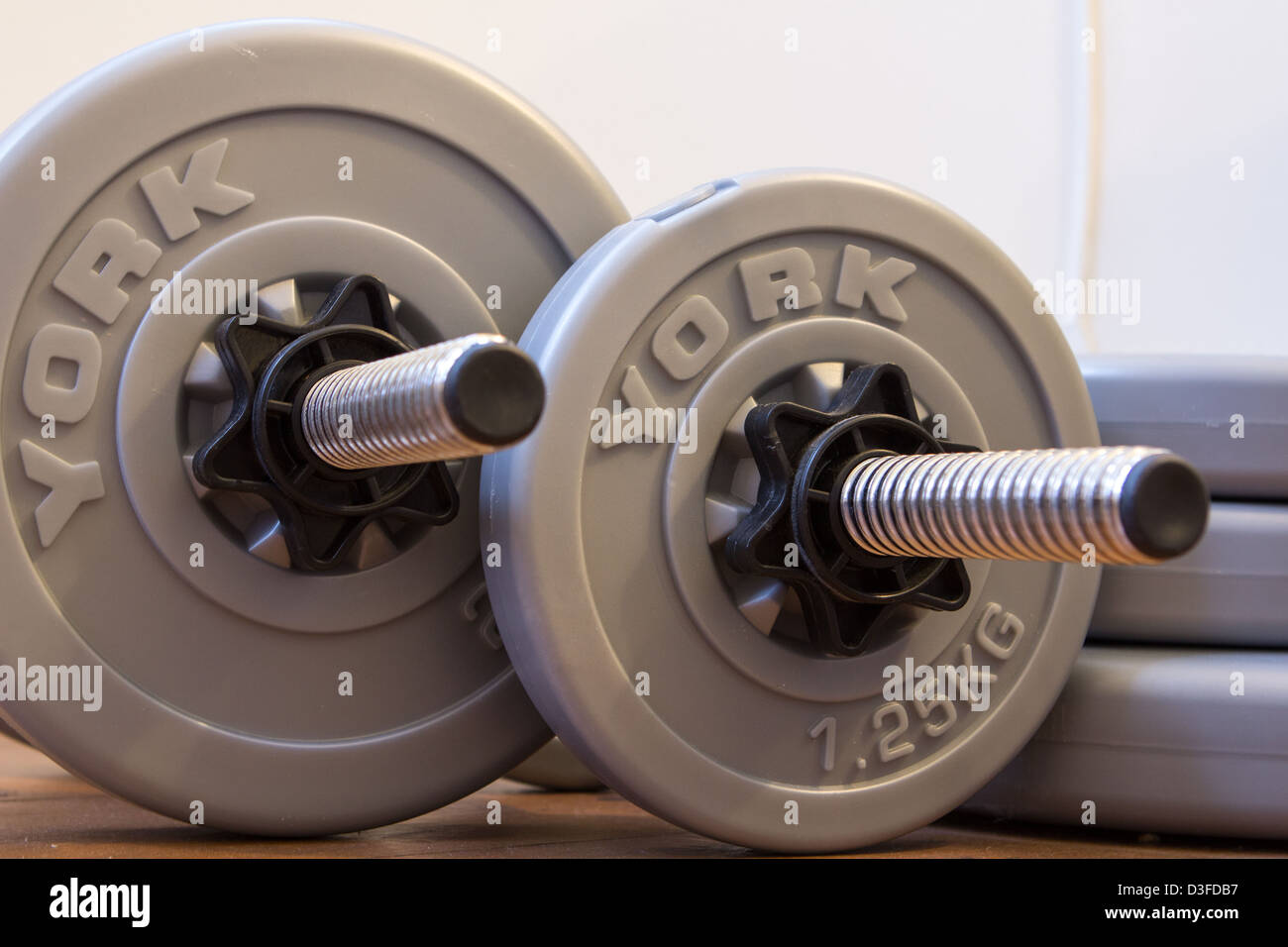 Dumbbell free weights Stock Photo Alamy