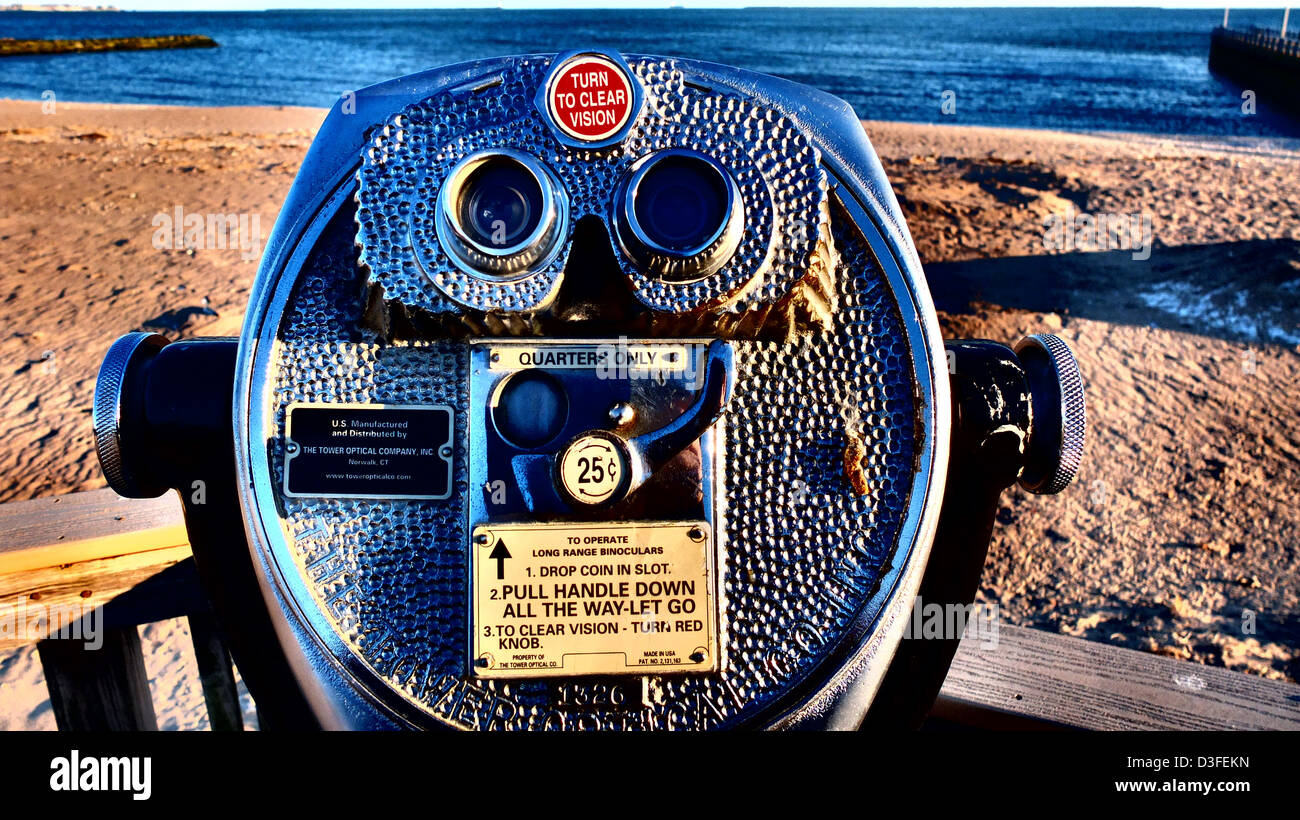 Coin operated binoculars viewers beach hires stock photography and