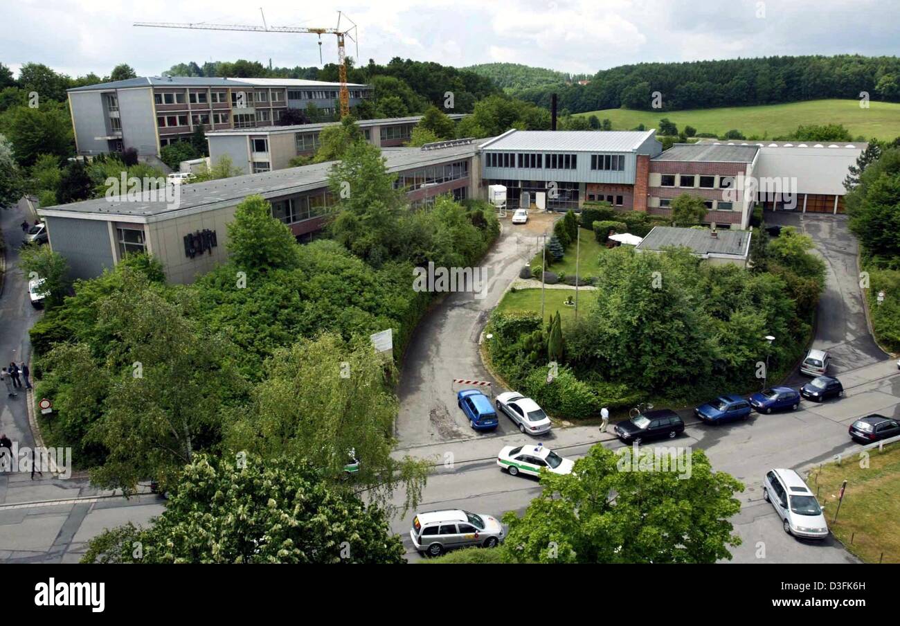 (dpa) - An aerial view of a school in Coburg, Germany, 2 July 2003. According to the police a 16-year-old student was handling a gun in a classroom at the school when a shot was triggered. The bullet went into the ceiling but when the teacher attempted to take the gun off the student she was shot in the thigh. The other students ran out of the classroom and locked the door after th Stock Photo
