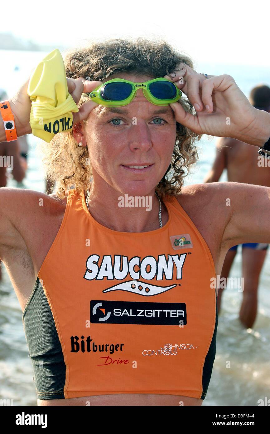 (dpa files) - Nina Kraft, two-time winner of the Ironman Germany competition in Frankfurt, pictured during a training for the Ironman Triathlon world championships on the lava beach near Kona, Hawaii, 12 October 2004. Kraft has been handed a two-year ban after a positive doping test at the Hawaii Ironman world championships in October, the German Triathlon Union (DTU) said Monday,  Stock Photo