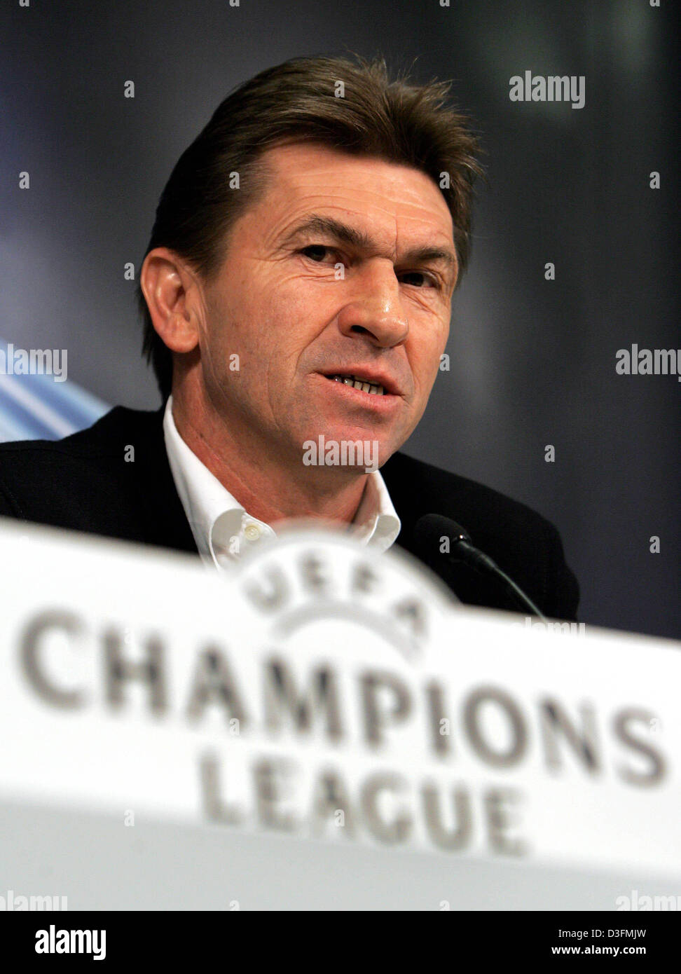 Bayer leverkusen coach klaus augenthaler hires stock photography and