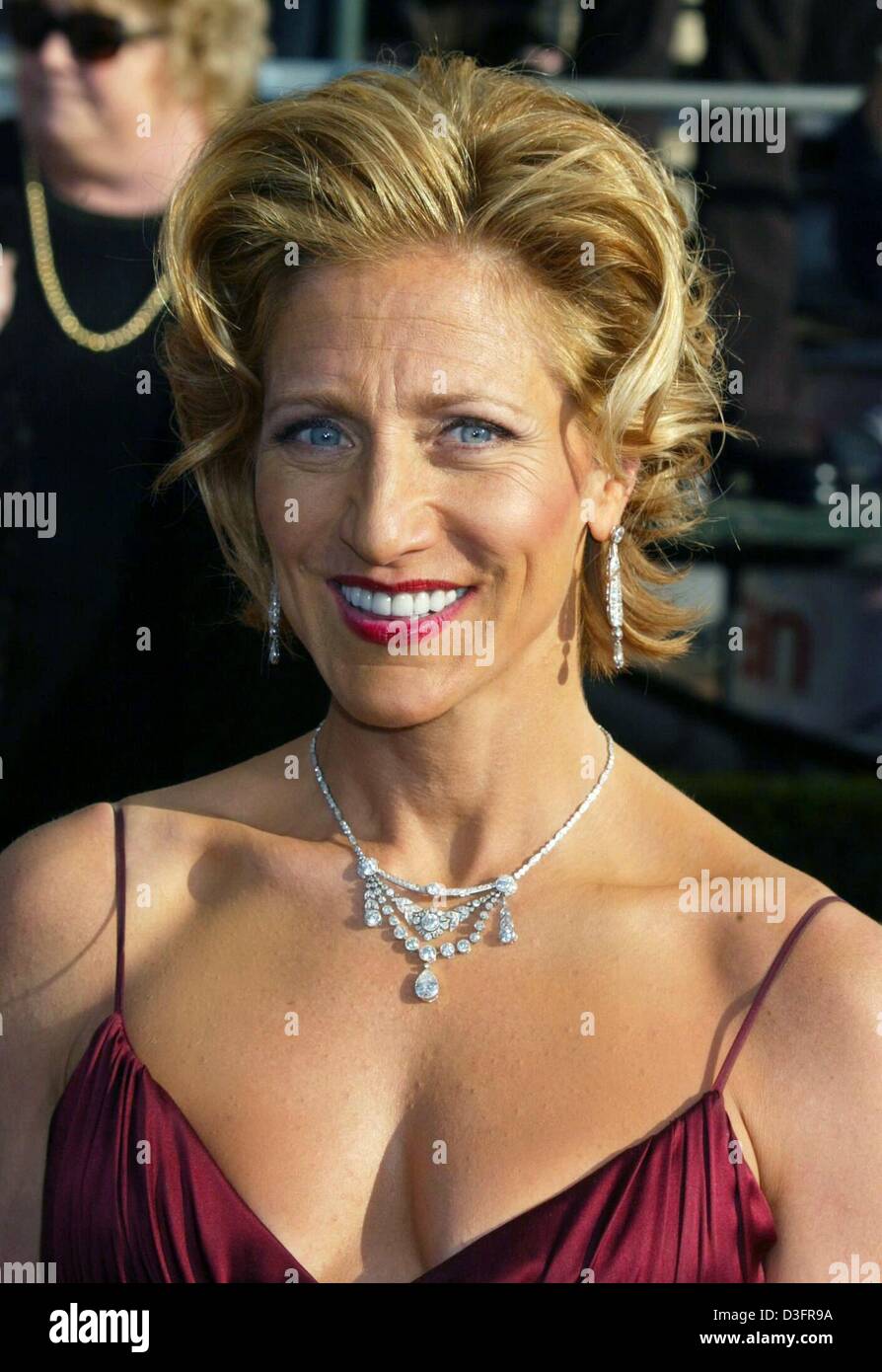 (dpa) - The US actress of Swedish and Italian heritage Edie Falco ('The Sopranos', 'Sunshine State', 'Hurricane') arrives at the Screen Actors Guild Awards in Los Angeles, California, 9 March 2003. She received an award for her part in the TV series 'The Sopranos'. Stock Photo
