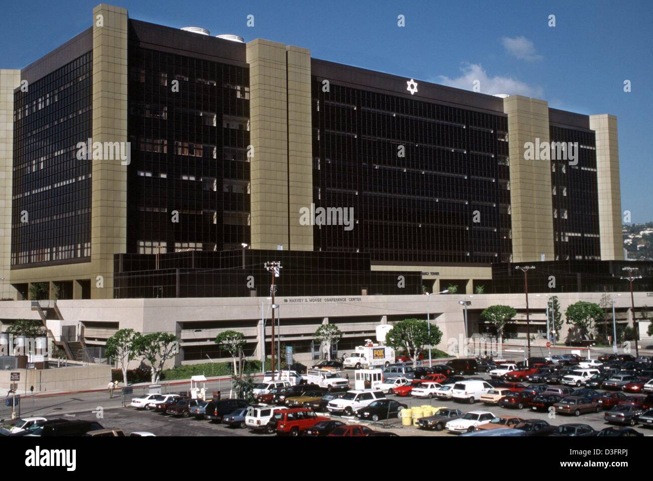 (dpa files) A view of the Cedars Sinai Medical Center in Hollywood