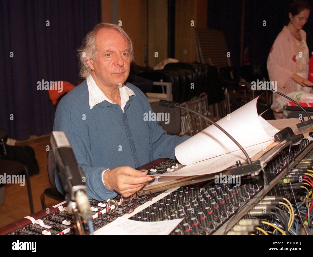 Stockhausen score hi res stock photography and images alamy