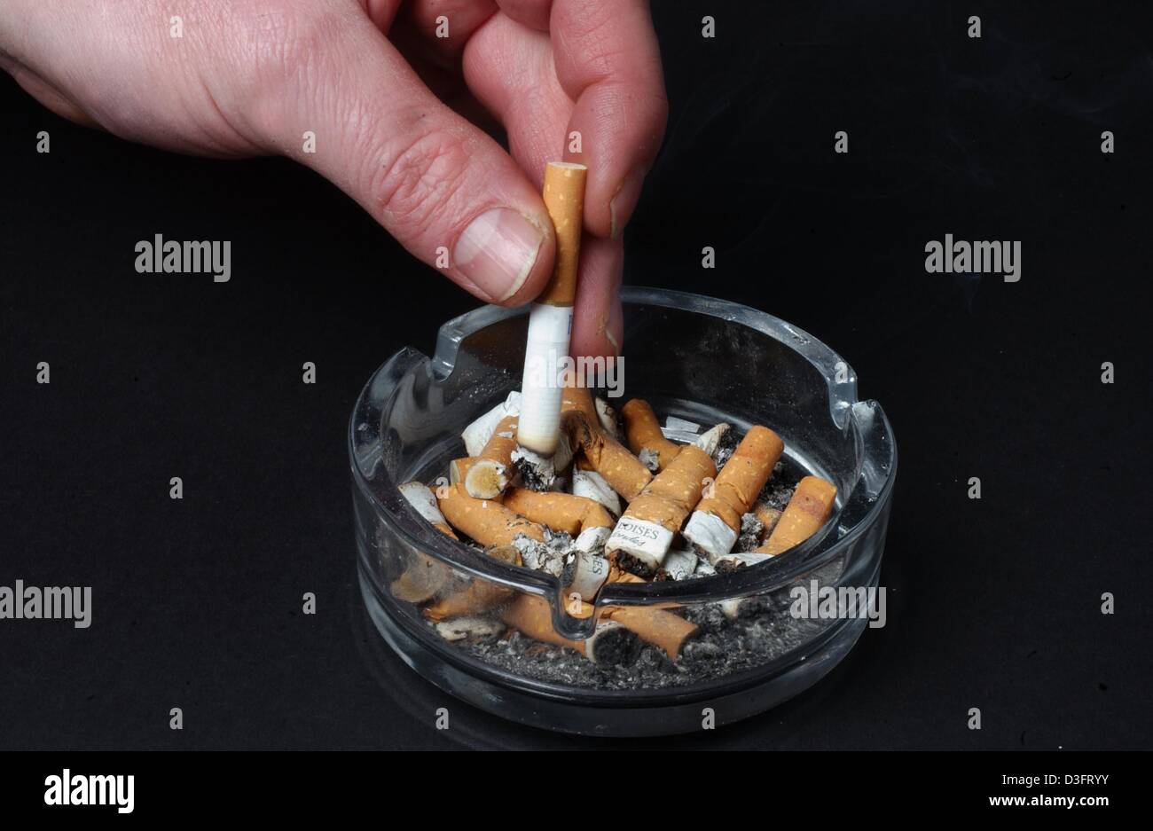 smoking cigarettes at the rendezvous Photo Essay: A 120-Pack Of Smokes Lake Of The Ozarks Cigarette Rendezvous 2026 at Lake