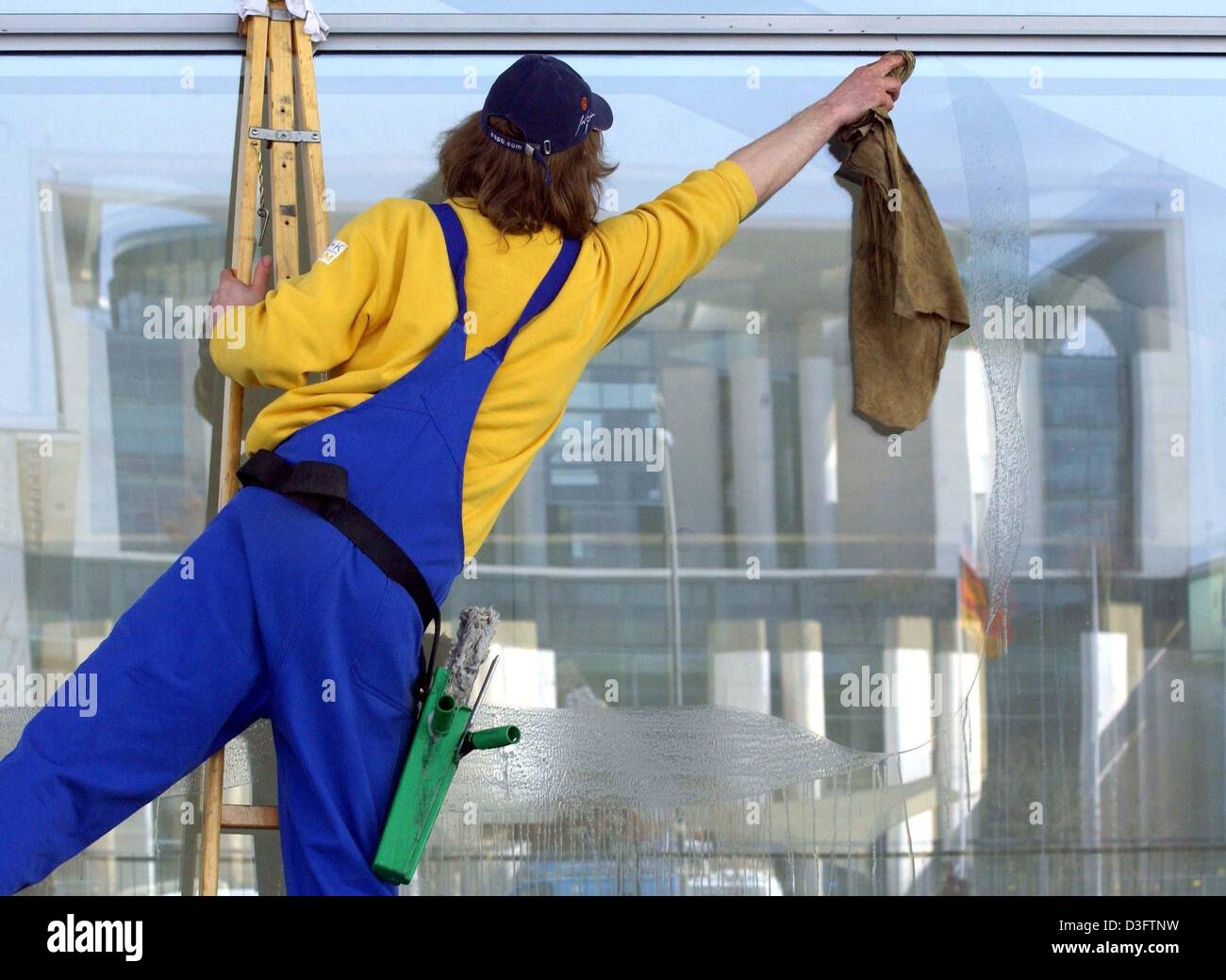 Deu Single Back View Stock Photos Deu Single Back View Stock