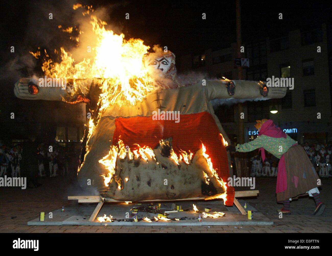 Witch burning stake hires stock photography and images Alamy