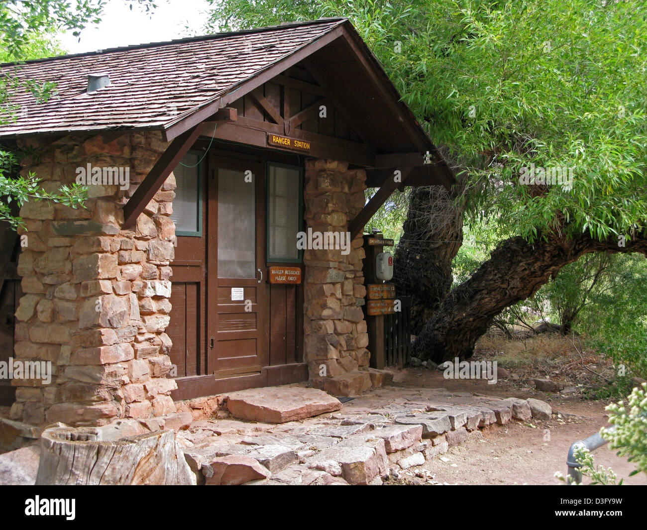 Grand Canyon Ranger Station Cottonwood Campground 0157 Stock Photo Alamy
