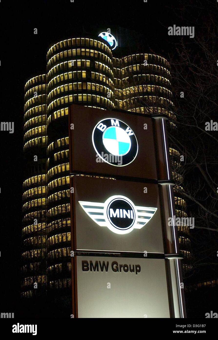 (dpa) - A view of the BMW headquarters in Munich, Germany, 24 March ...
