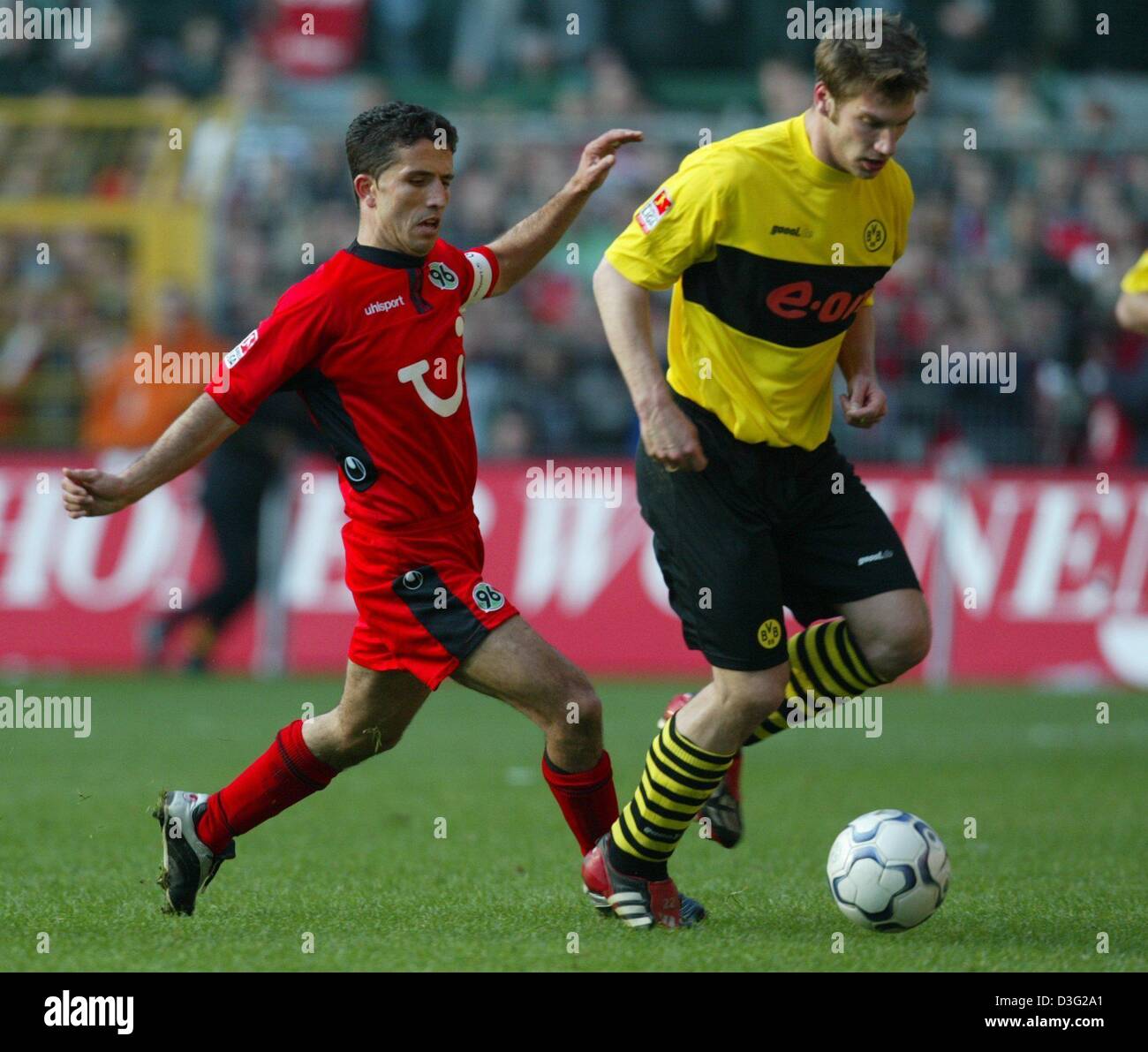 Sports spo soccer gesture dribbling germany hi-res stock photography ...