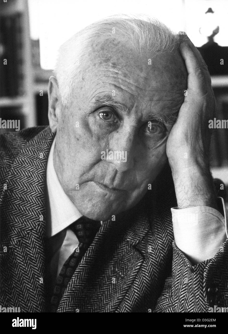 (dpa files) - German composer and conductor Werner Egk pictured in West Germany, 12 May 1981. He was born on 17 May 1901 in Auchsesheim, Germany, and died on 10 July 1983 in Inning am Ammersee, West Germany. He began writing incidental music while he was still a pupil of Orff in Munich, and established himself with the operas 'Die Zaubergeige' (the magic violin, 1935) and 'Peer Gyn Stock Photo