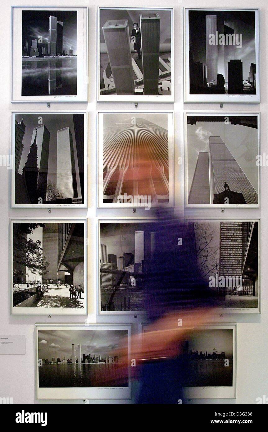 (dpa) - Prints of architect Balthazar Korab show the design proposals for a new World Trade Center, photographed at the museum for architecture in Frankfurt, 27 February 2003. On 27 February 2003 one of Libeskind's proposals was chosen to be built on Ground Zero where the World Trade Center once stood. The exhibition 'A New World Trade Center - Designs Proposals', which was origina Stock Photo