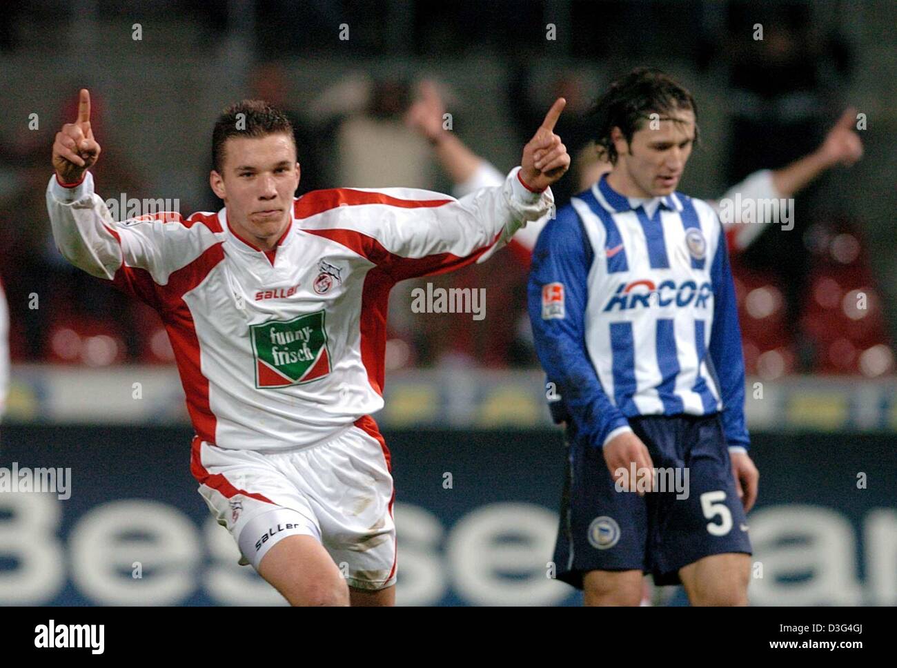 Sports spo soccer bundesliga gesture cheering germany hi-res stock  photography and images - Alamy