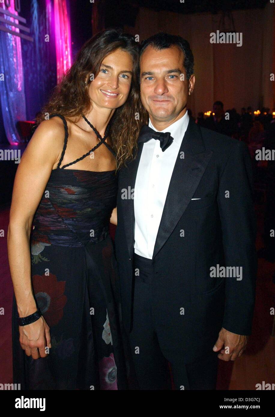 (dpa) - Leonardo Ferragamo, a family member of the Italian fashion group, and his wife Beatrice arrive to the UNESCO Children's Fund benefit gala held at a hotel in Neuss, Germany, 8 November 2003. 1,400 celebrities and politicians attended the charity gala organised by Unesco representative Ohoven. Last year, in a similar event 1.3 million euros were raised for Unesco projects. Stock Photo