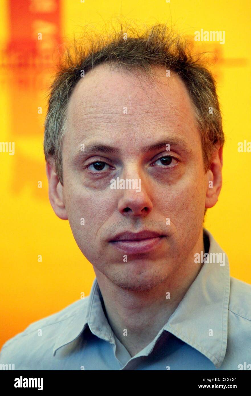 (dpa) - US director Todd Solondz presents his new movie 'Palindromes' at the Film Festival in Venice, Italy, 7 September 2004. Stock Photo