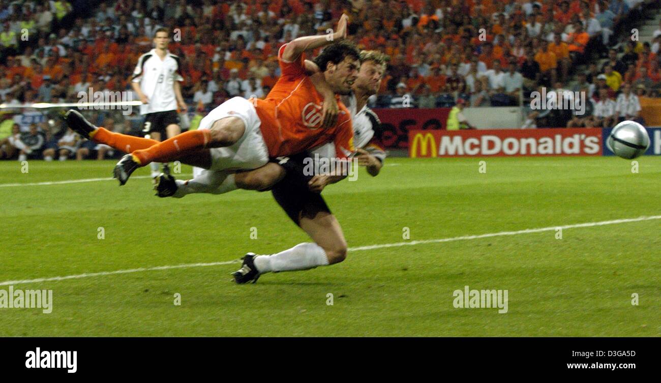 GOAL - Today's #PlayerInFocus is Ruud van Nistelrooy 🙌 🇳🇱