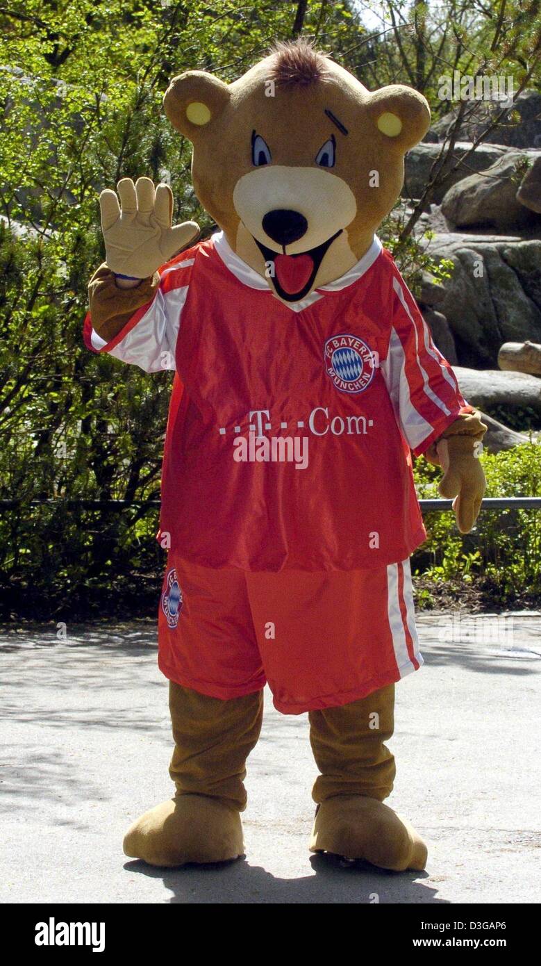 dpa) - 'Berni', the new mascot of Bundesliga soccer club Bayern Munich,  gestures and cheers during a presentation at the Hellabrunn animal park in  Munich, Germany, Monday, 3 May 2004. 'Berni' is
