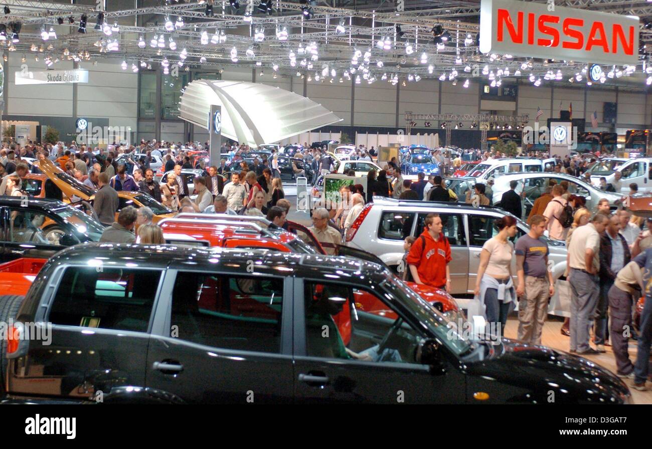Japanese carmaker nissan hires stock photography and images Alamy