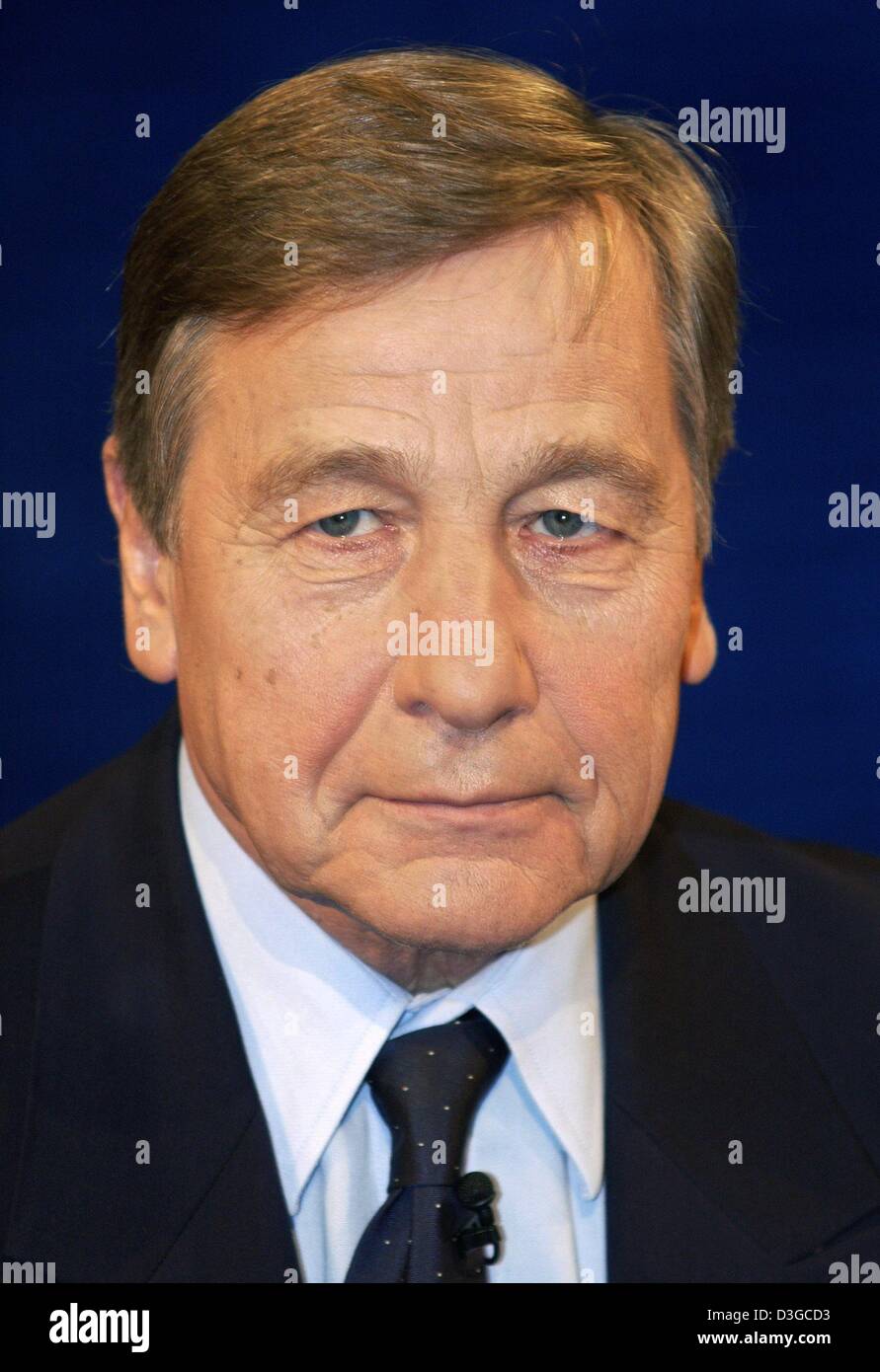(dpa) - German Minister for Economic Affairs Wolfgang Clement during a talk show on German television in Berlin, Germany, 17 October 2004. The television show centred on the dire economic state of the German automotive sector. Stock Photo